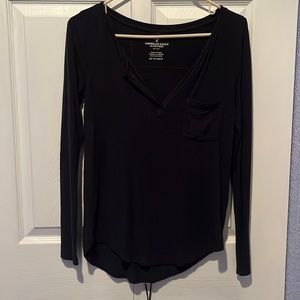 American Eagle soft long sleeve